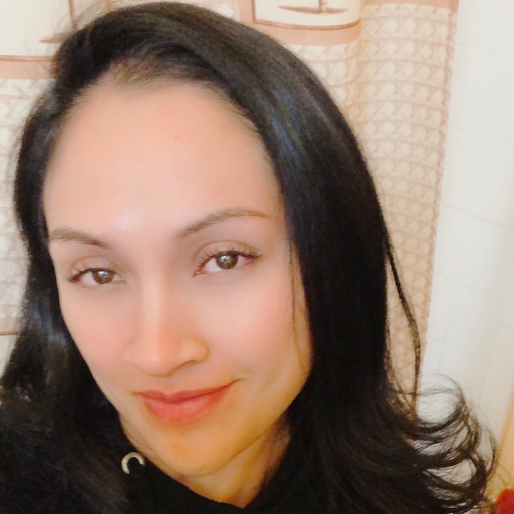 Meet your Posher, Dalila